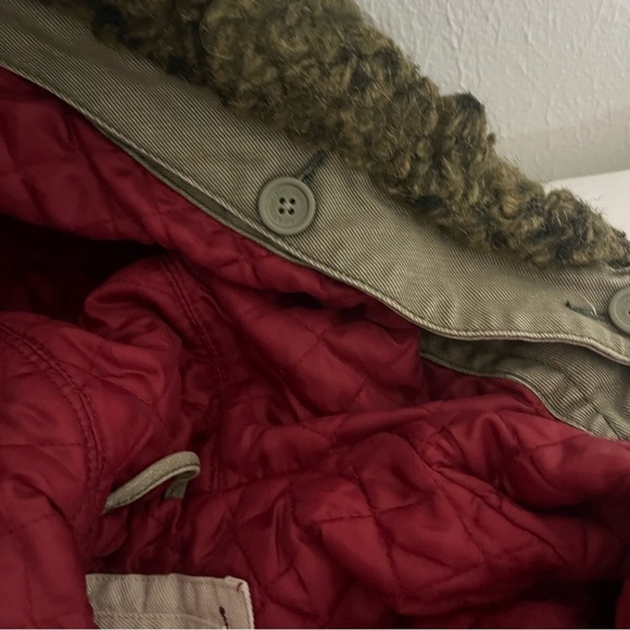 Abercrombie & Fitch Women's Parka Jacket Size Med Quilted Faux Fur Hood Vintage - Picture 8 of 13